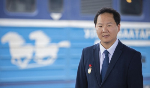 Хотын бүтээн байгуулалт хэний гарт орчихов?